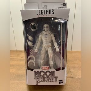 Hasbro Marvel Legends Series Moon Knight New-Never Opened